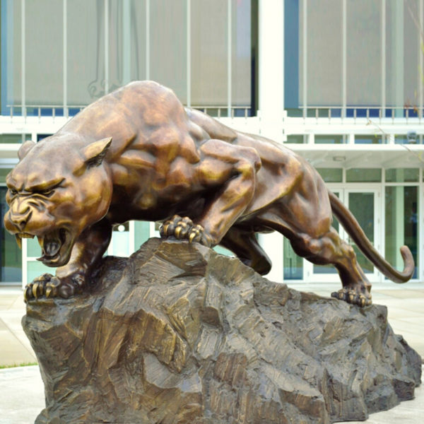 OAB-Panther (1) outdoors ; indoor ; bronze statue ; decorate ; Large scale ; City decoration ; garden ; Park decoration ; leopard ; panther sculpture ; panther statue ; Life Size ; Custom outdoor decor panther leopard bronze large cheetah sculpture