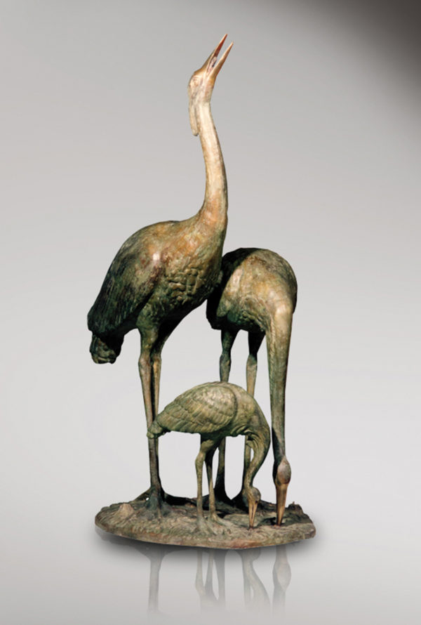 outdoors ; indoor ; bronze statue ; decorate ; Large scale ; City decoration ; garden ; Park decoration ; Bird ; Bird sculpture ; Bird statue ; Life Size ; Outdoor metal yard art large bronze heron statues crane bird sculpture