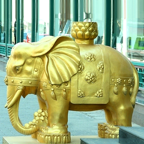 DZK-Elephant(15) outdoors ; indoor ; bronze statue ; decorate ; Large scale ; City decoration ; garden ; Park decoration ; Elephant ; Elephant sculpture ; Elephant statue ; Life Size ; New design high quality outdoor decorative bronze elephant statues sculpture