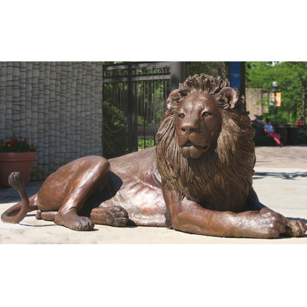 outdoors ; indoor ; bronze statue ; decorate ; Large scale ; City decoration ; garden ; Park decoration ; Lion ; Lion sculpture ; Lion statue ; Life Size ; Bronze Lions Statues Animal Figurines Lioness Sculptures Manual Metal Collection