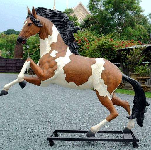Horse-36 outdoors ; indoor ; Fiberglass statue ; decorate ; Large scale ; City decoration ; garden ; Park decoration ; Horse ; Horse sculpture ; Horse statue ; Life Size ; cartoon ; Bronze color large fiberglass running horse sculpture for sale