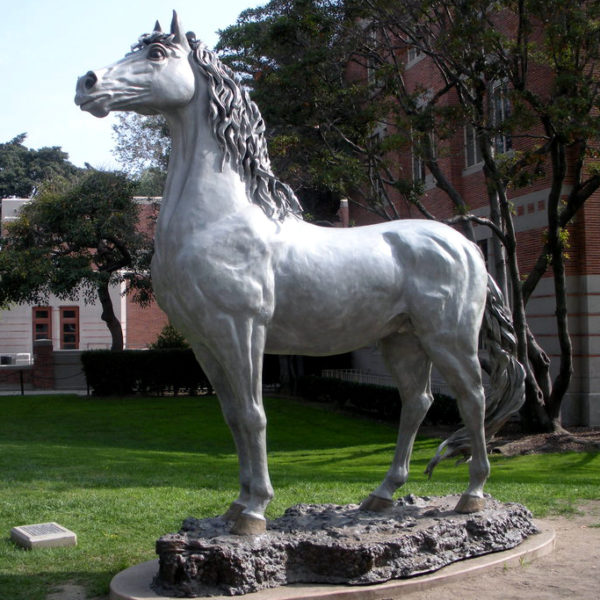 outdoors ; indoor ; Fiberglass statue ; decorate ; Large scale ; City decoration ; garden ; Park decoration ; Horse ; Horse sculpture ; Horse statue ; Life Size ; cartoon ; Fiberglass blank Color Horse Statue Fiberglass Horse Sculpture