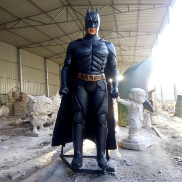 Wholesale movie action figure Batman model sculpture outdoors ; indoor ; Fiberglass statue ; decorate ; Large scale ; City decoration ; garden ; Park decoration ; batman ; batman sculpture ; batman statue ; Life Size ; Outdoor decoration life size fiberglass superhero batman sculpture