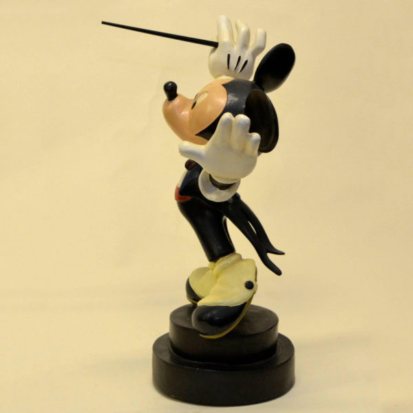 outdoors ; indoor ; Fiberglass statue ; decorate ; Large scale ; City decoration ; garden ; Park decoration ; Mickey ; Mickey sculpture ; Mickey statue ; Life Size ; cartoon ; Fiberglass Movie Character Cartoon Mickey Sculpture