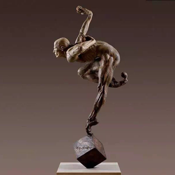 TIM图片20181211110042 outdoors ; indoor ; bronze statue ; decorate ; Large scale ; City decoration ; garden ; Park decoration ; Modern Art ; Landscape sculpture ; Figure statue ; Life Size ; Modern art nude bronze statues