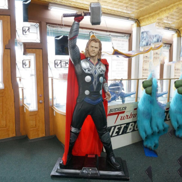 outdoors ; indoor ; Fiberglass statue ; decorate ; Large scale ; City decoration ; garden ; Park decoration ; Thor ; Thor sculpture ; Thor statue ; Life Size ; cartoon ; Hot sale fiberglass action figure Thor statue sculpture