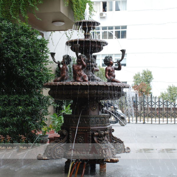 Bronze children’s fountain sculpture garden decoration