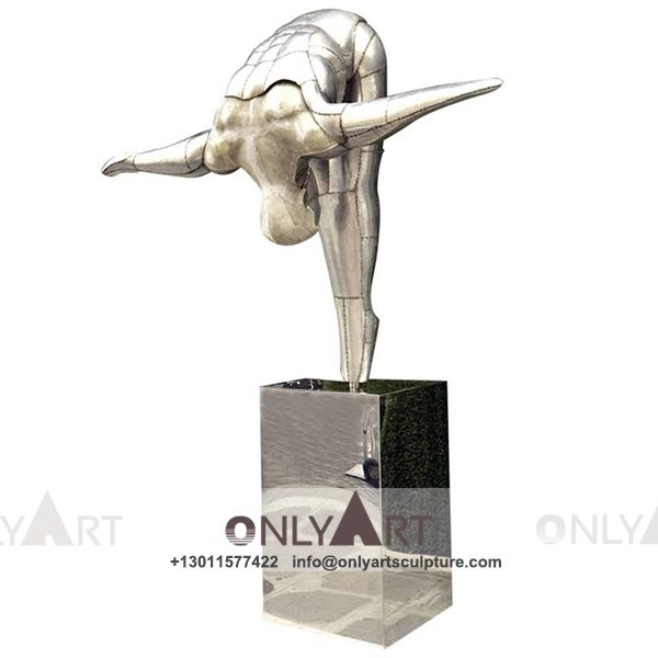 OALS-0427 Stainless Steel Sculpture ; Stainless Steel chair ; Home decoration ; Outdoor decoration ; City Sculpture ; Colorful ; Corten Sculpture ; Mirror Art Statue ; Mirror polished stainless steel athlete statue