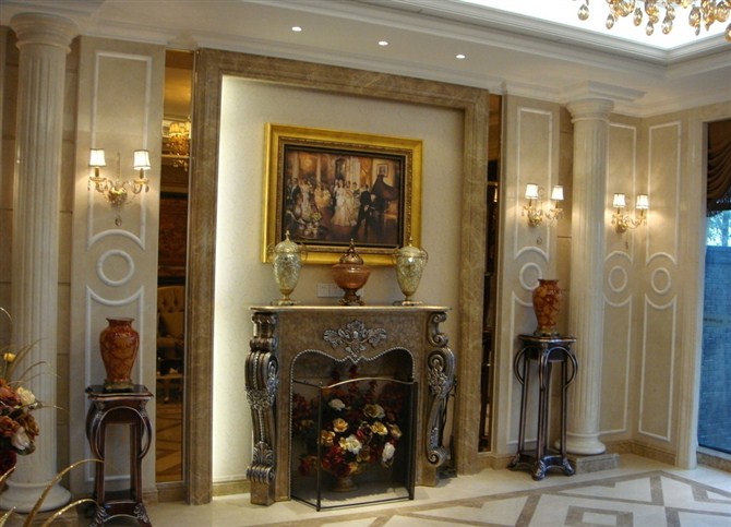 three women statue No.1